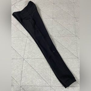 Lululemon Women’s Leggings size 4